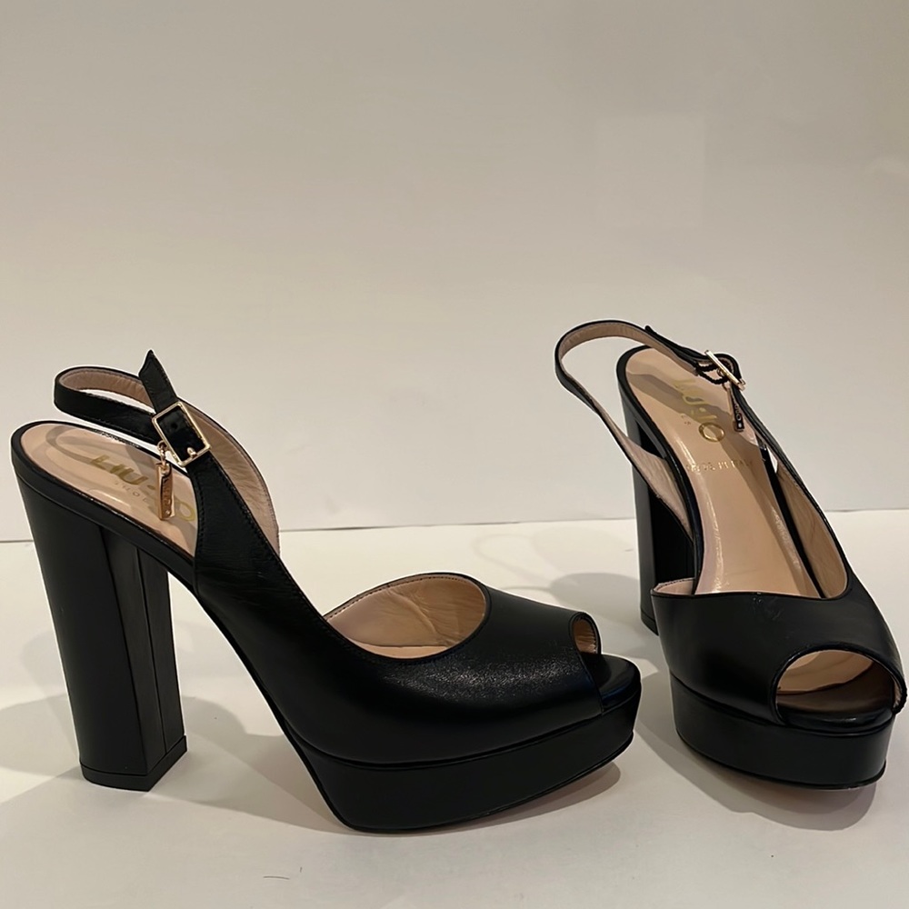 Stylish black heels! - Picture 1 of 4
